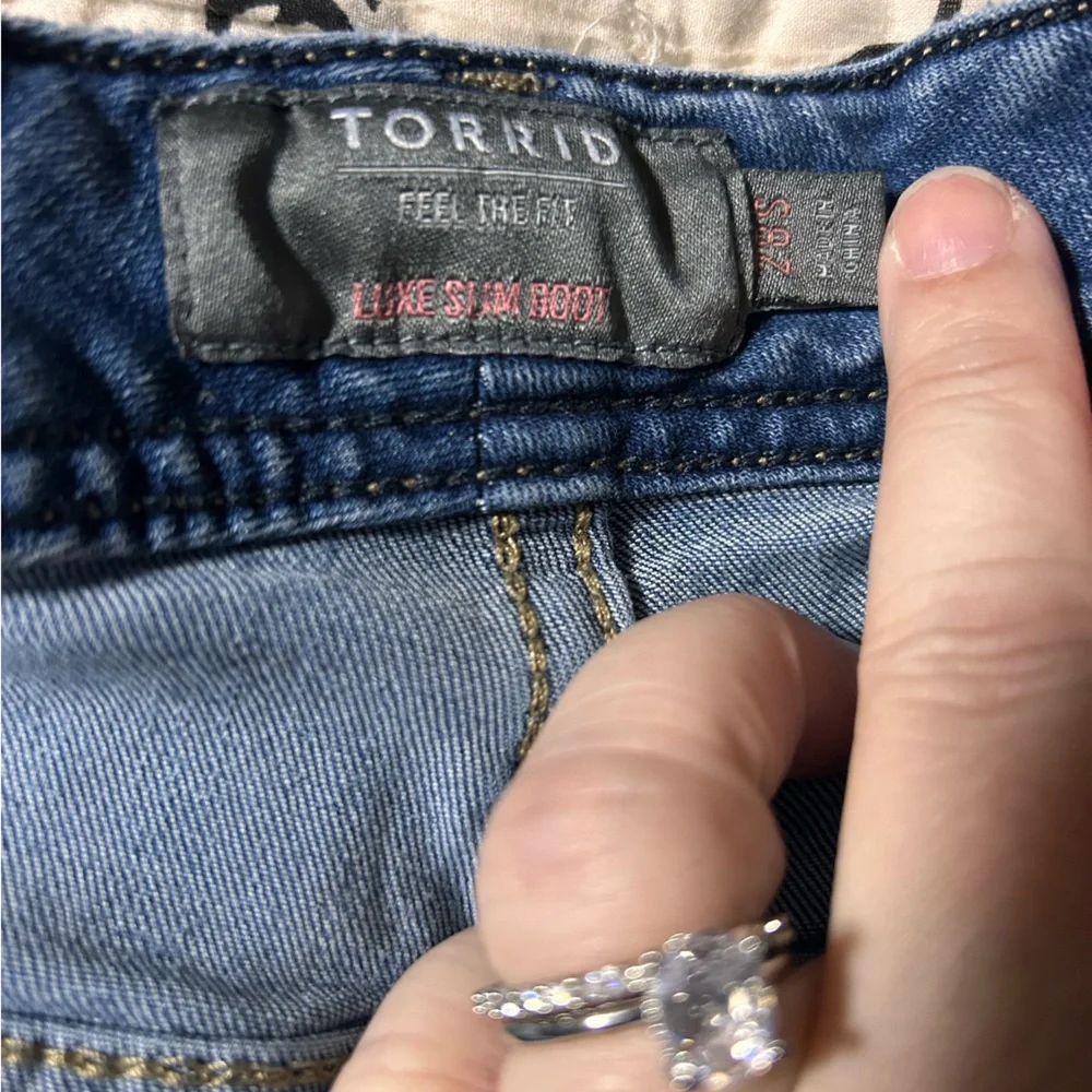 Torrid Classic Blue Denim Jeans - Picture 1 of 7